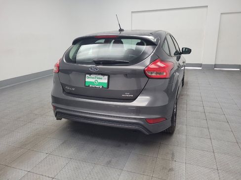 Used 2016 Ford Focus SE w/ SE Sport Package FWD image 7