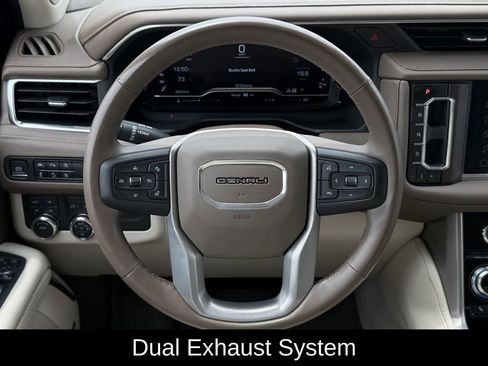 Used 2024 GMC Yukon Denali image 14
