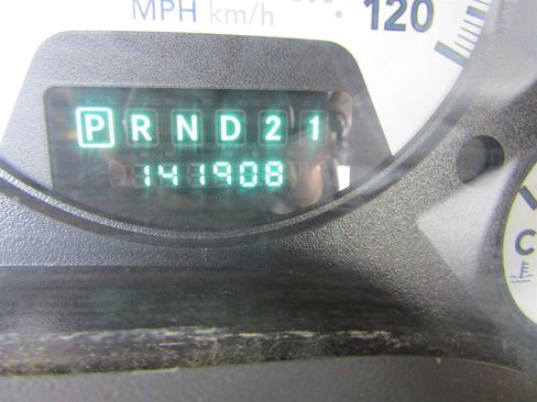 Used 2007 Dodge Ram 1500 Truck SLT image 12