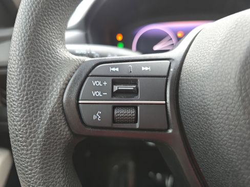 Used 2023 Honda Accord LX image 16