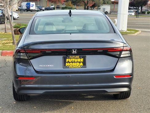 New 2025 Honda Accord SE image 6