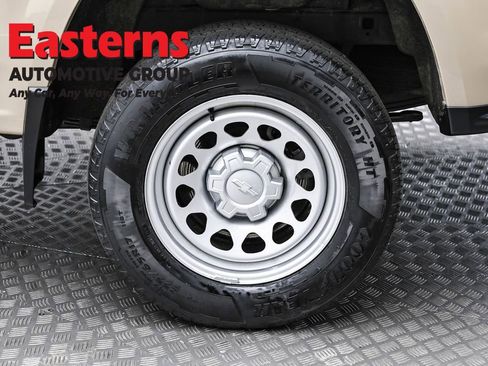 Used 2023 Chevrolet Colorado W/T image 8