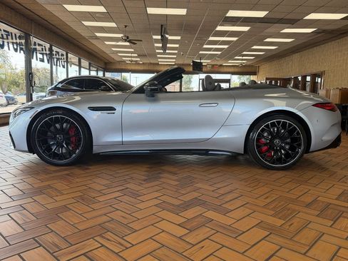 Used 2022 Mercedes-Benz SL 55 AMG 4MATIC image 5