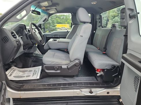 Used 2016 Ford F250 XL w/ Power Equipment Group image 12