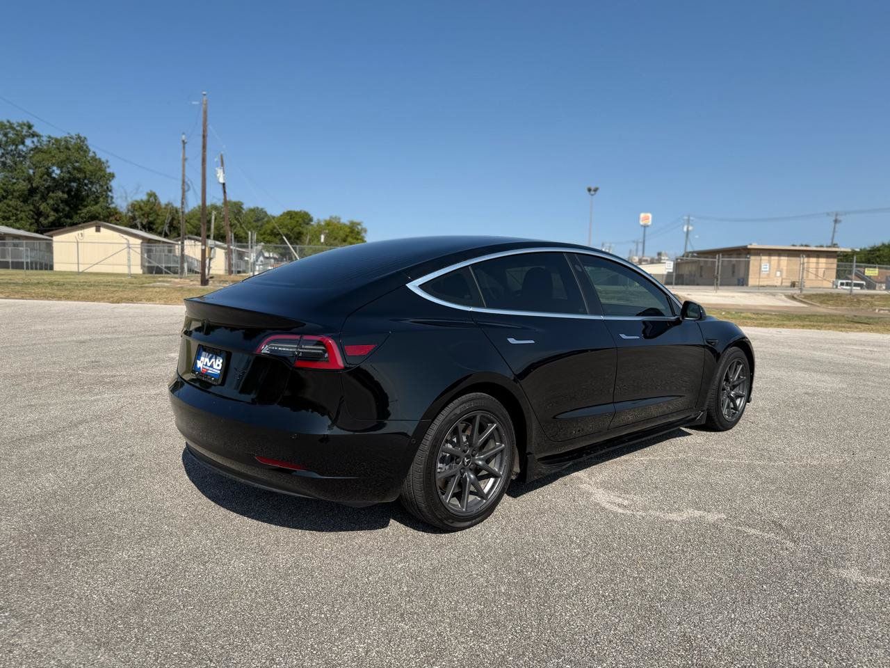 Used 2020 Tesla Model 3 Standard Range RWD image 3
