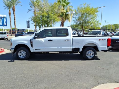 Certified 2024 Ford F350 XL w/ FX4 Off-Road Package AWD/4WD image 7