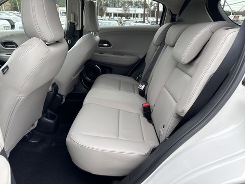 Used 2021 Honda HR-V EX-L image 31