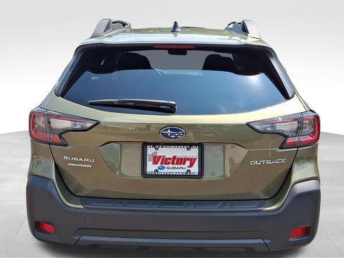 Certified 2025 Subaru Outback Premium AWD/4WD image 5