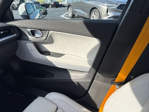 Used 2024 Polestar Polestar 2 AWD/4WD image 32