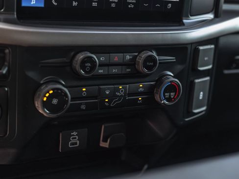 Used 2025 Ford F150 XL RWD image 18