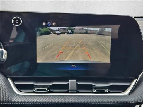 Used 2026 Chevrolet Equinox LT AWD/4WD image 25