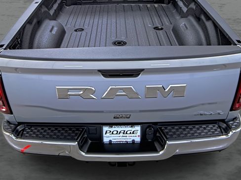 New 2026 RAM 2500 Tradesman AWD/4WD image 11