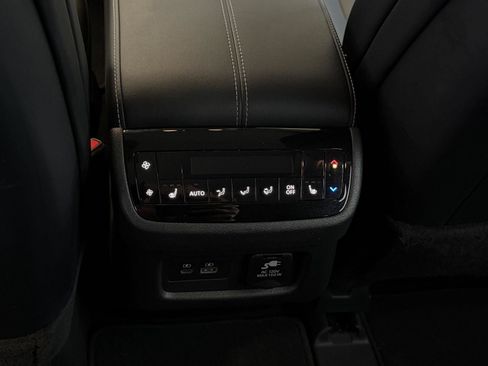 Used 2023 INFINITI QX60 Sensory w/ Vision Package AWD/4WD image 7