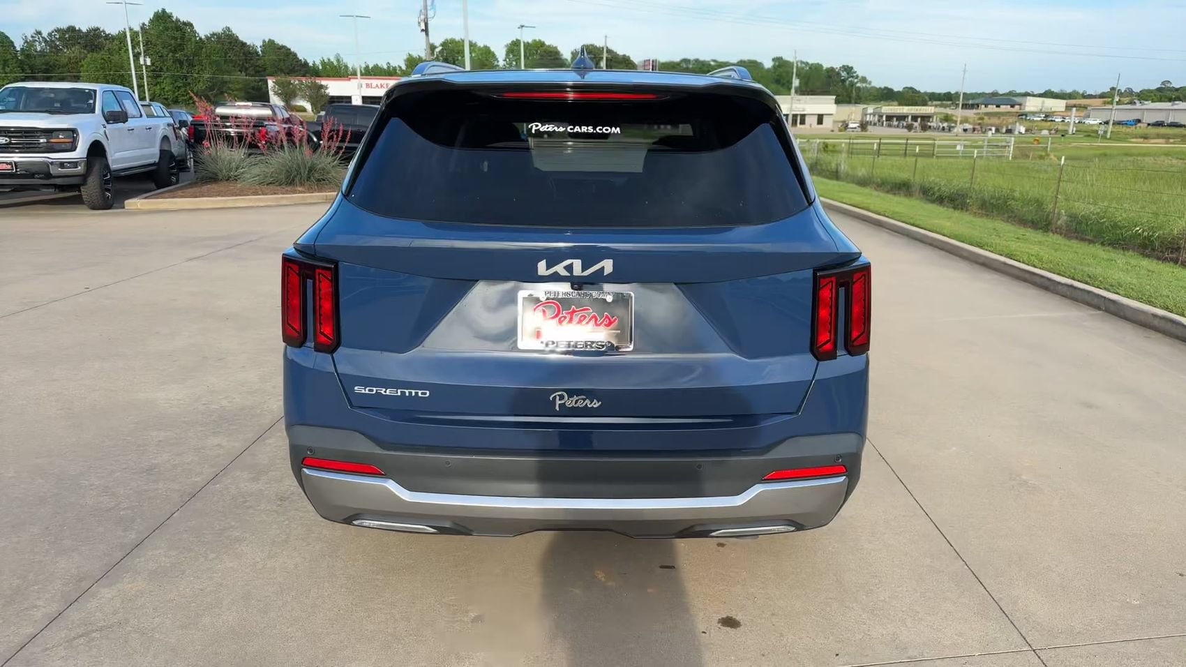 Used 2025 Kia Sorento EX w/ Panoramic Sunroof Package FWD image 8