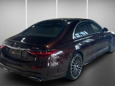 Used 2021 Mercedes-Benz S 580 4MATIC Sedan image 6
