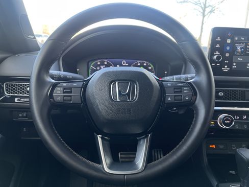 Certified 2025 Honda Civic Sport Touring image 18