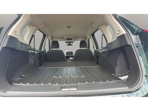New 2026 Nissan Rogue SV w/ Rock Creek Premium Package AWD/4WD image 18