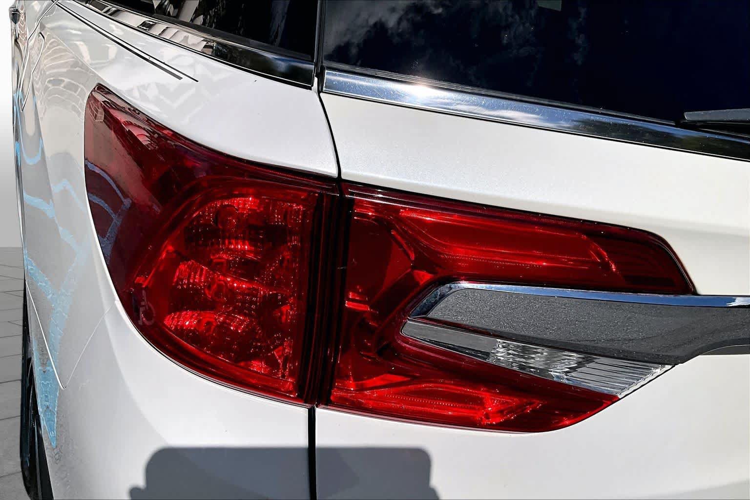 Used 2019 Honda Odyssey Elite image 29