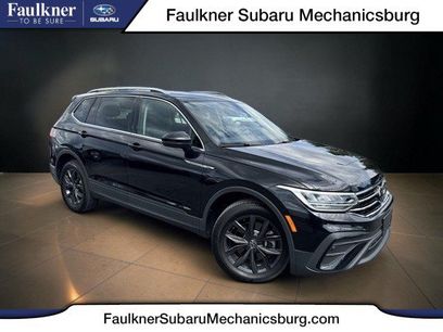 Used 2024 Volkswagen Tiguan SE w/ Panoramic Sunroof Package