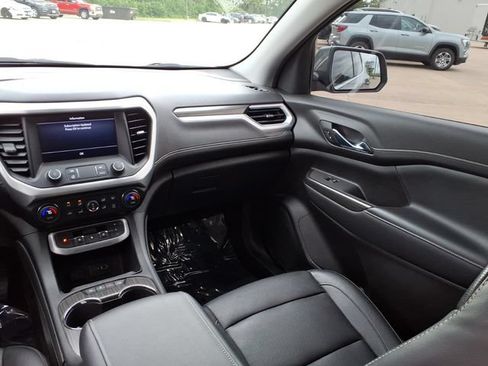 Used 2020 GMC Acadia SLT AWD/4WD image 5