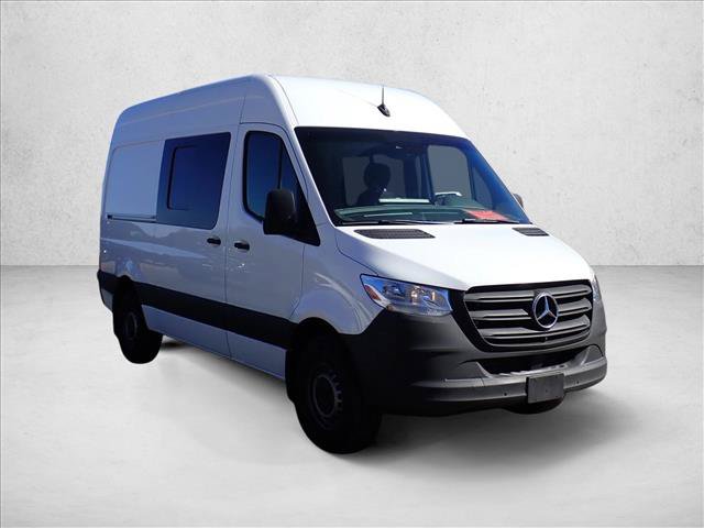 Used 2023 Mercedes-Benz Sprinter 1500 image 10