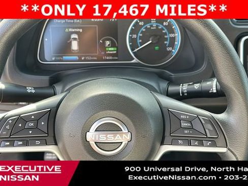 Certified 2023 Nissan Leaf S image 11