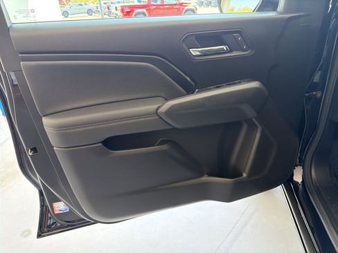 New 2026 Chevrolet Colorado LT image 10