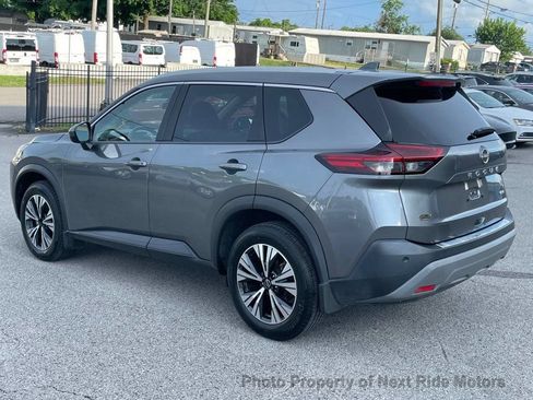 Used 2023 Nissan Rogue SV w/ SV Premium B Package FWD image 5