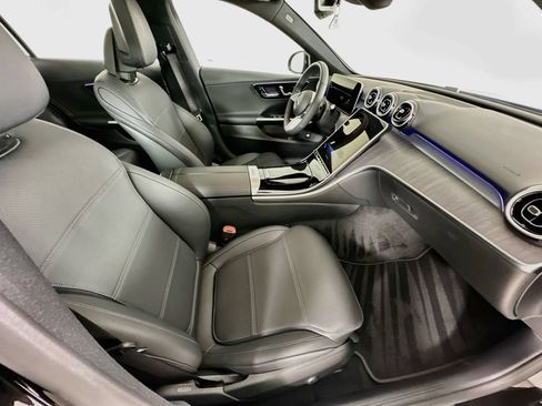 Used 2026 Mercedes-Benz C 300 4MATIC Sedan image 29