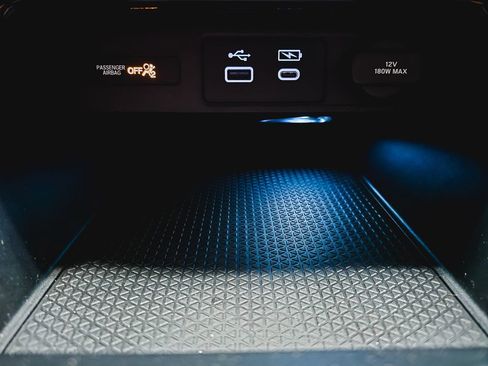 Used 2025 Honda CR-V EX image 29