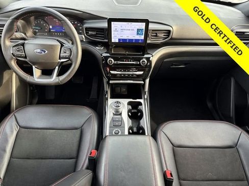 Certified 2022 Ford Explorer ST-Line image 9
