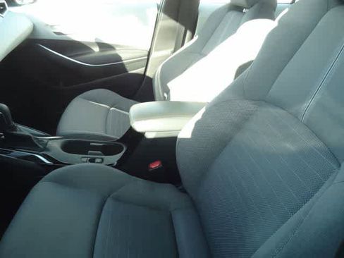 Used 2023 Toyota Corolla SE FWD image 7