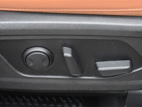 Used 2022 Kia Sorento SX Prestige w/ Rust Color Package image 14