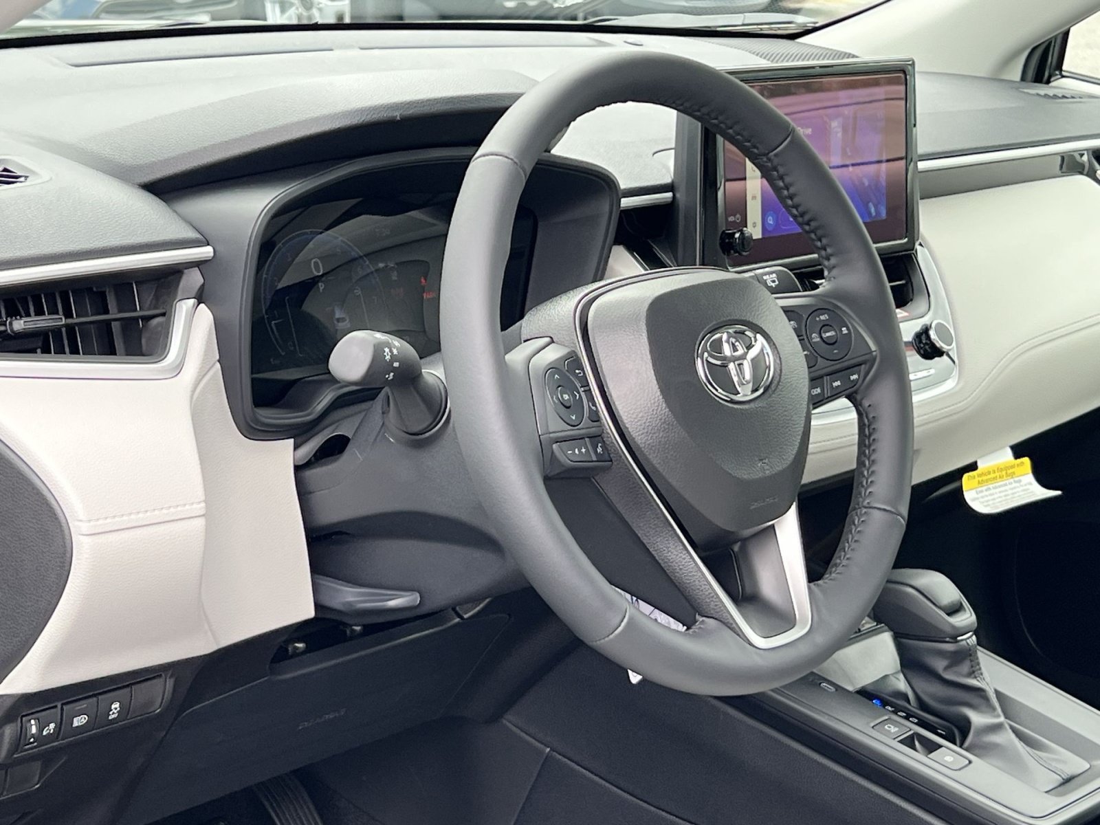 New 2026 Toyota Corolla Cross LE w/ Moonroof Package AWD/4WD image 11