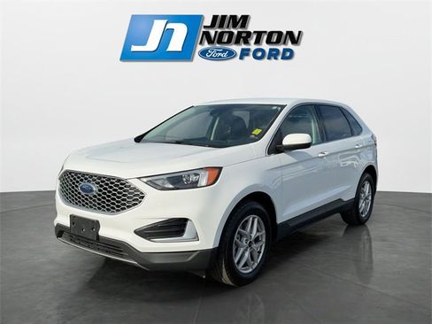Used 2024 Ford Edge SEL image 7