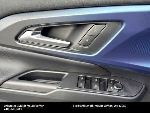 New 2026 Chevrolet Equinox EV LT image 12