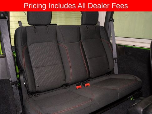 Used 2019 Jeep Wrangler Rubicon AWD/4WD image 10