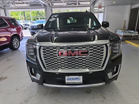 Used 2023 GMC Yukon Denali w/ Max Trailering Package AWD/4WD image 9