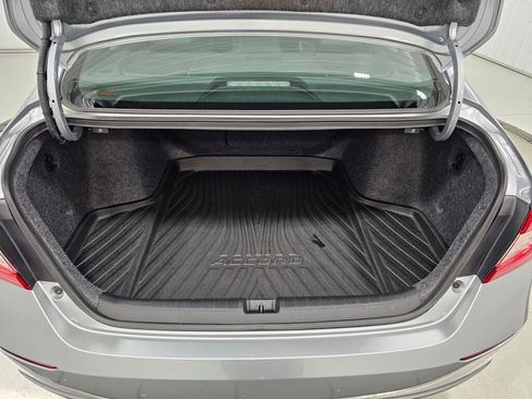 Used 2022 Honda Accord Sport image 5