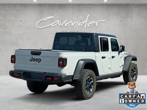 Used 2026 Jeep Gladiator Rubicon AWD/4WD image 16