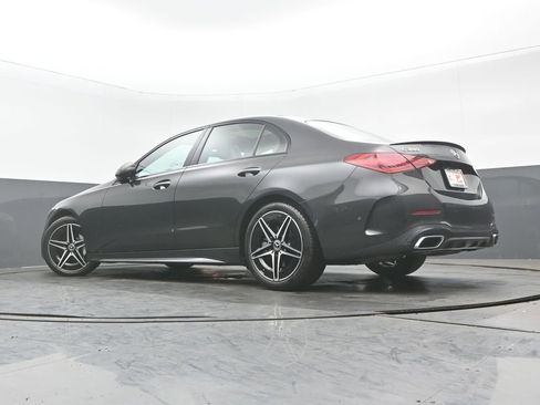 Used 2022 Mercedes-Benz C 300 4MATIC Sedan image 11