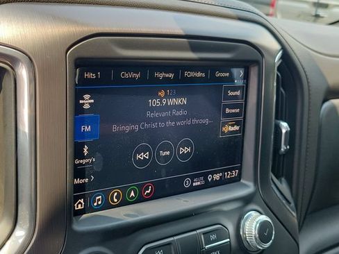 Used 2020 GMC Sierra 1500 AT4 w/ AT4 Premium Package AWD/4WD image 25