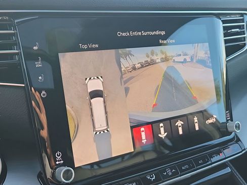 New 2026 Jeep Grand Wagoneer w/ Premium Group I image 31