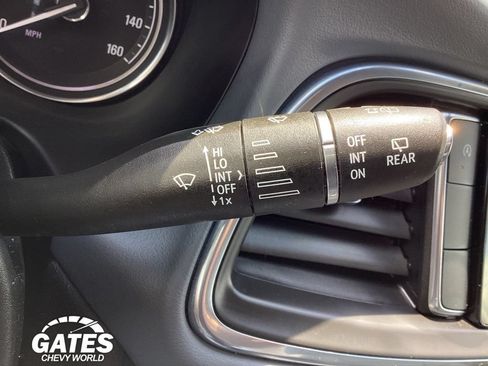 Used 2023 Buick Enclave Essence FWD image 26