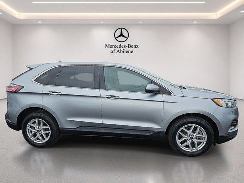 Used 2022 Ford Edge SEL AWD/4WD image 9