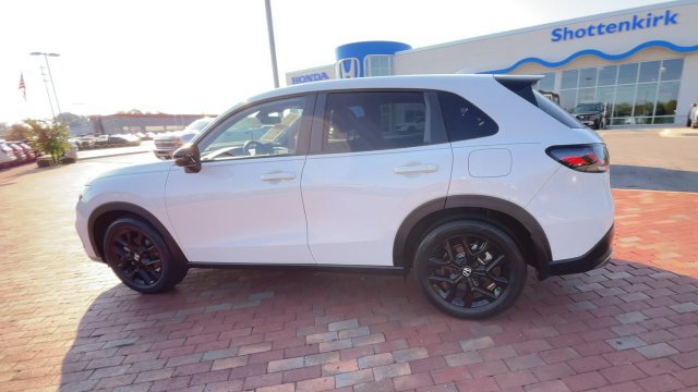 Certified 2024 Honda HR-V Sport image 7