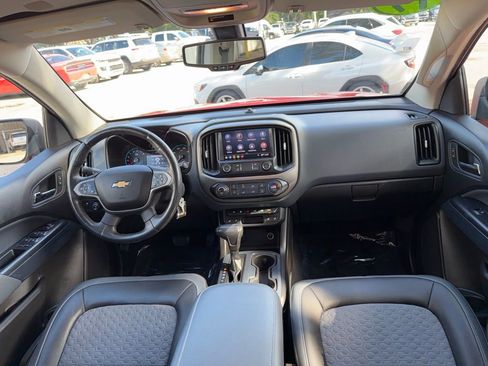 Used 2019 Chevrolet Colorado Z71 image 31