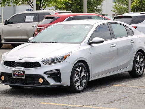 Used 2021 Kia Forte LXS FWD image 21