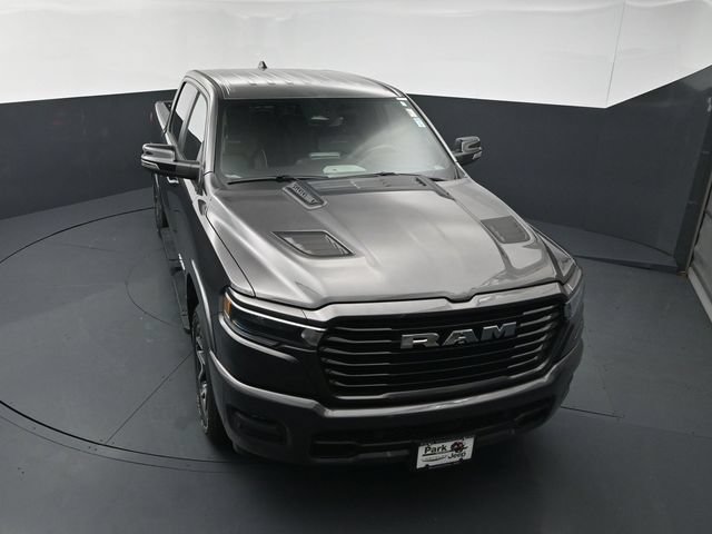 Used 2025 RAM 1500 Laramie AWD/4WD image 16