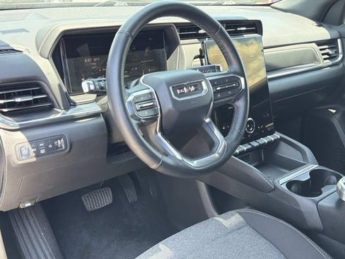 Used 2025 GMC Terrain Elevation AWD/4WD image 18
